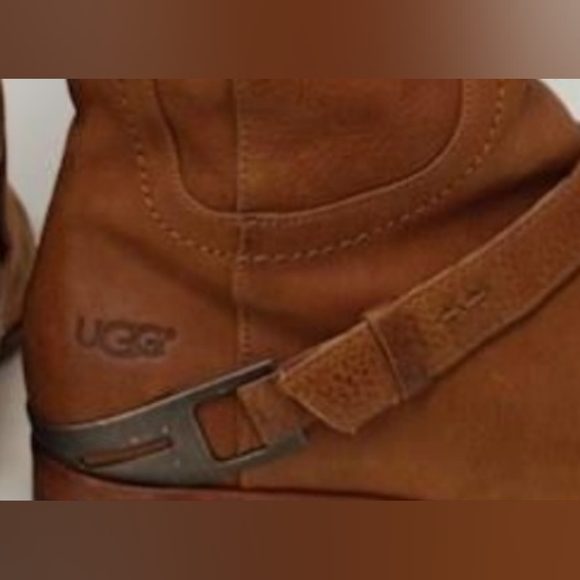 UGG Australia Channing Leather Boots. Women's 9 - Picture 5 of 9